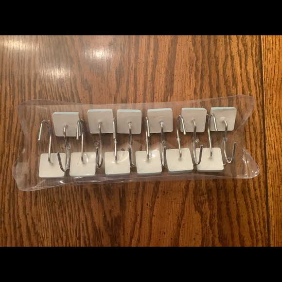 New without box shower curtain hooks - Picture 2 of 2